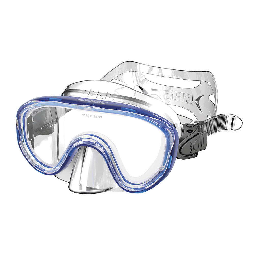 SEAC Marina SLT su sfondo bianco