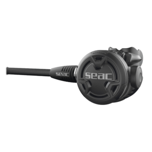 SEAC PX100 DIN su sfondo bianco