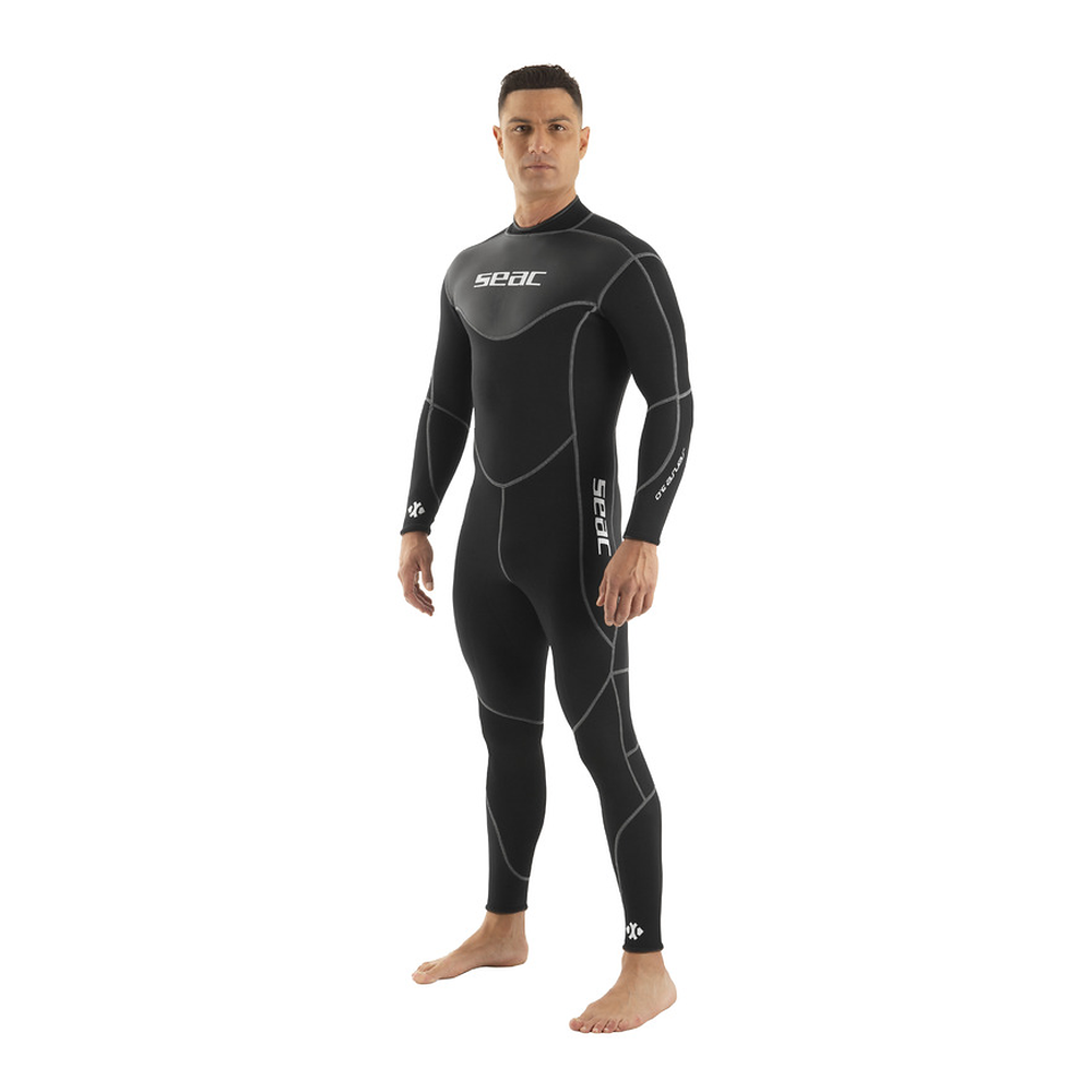 SEAC Sense Black 3mm su sfondo bianco