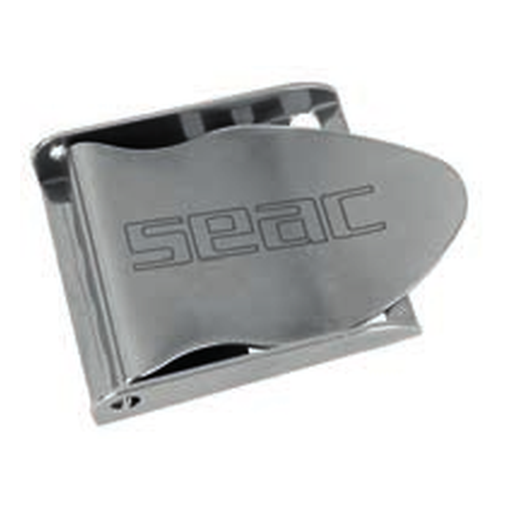 SEAC Fibbia in Acciaio Inox su sfondo bianco